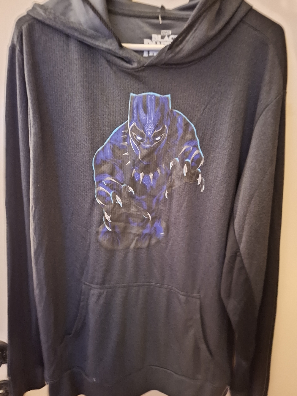 Marvel Black Hoodie Sweater with Blue Panther Graphic Size L NWT